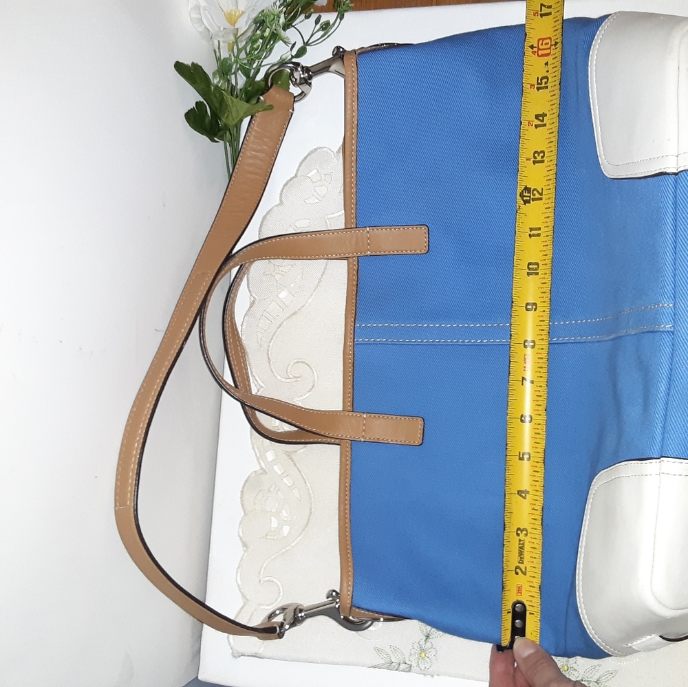 Coach Blue and White Hobo Bag - Picture 13 of 14